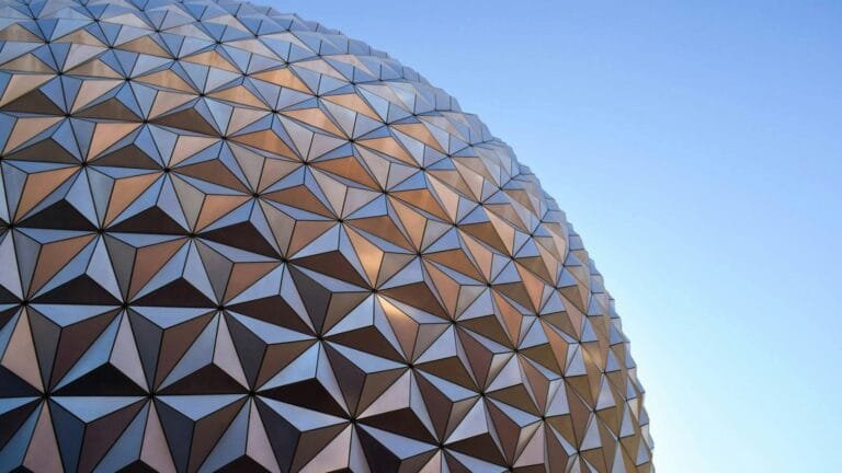 Clean geometric structure representing better website organisation and user experience. Photo by Frances Gunn.