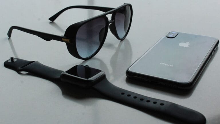 Sleek smart glasses displayed alongside modern wearable technology representing the future of websites and augmented reality. Photo by Tanmay Tikekar.